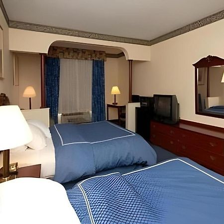 Comfort Suites Plainview Екстериор снимка