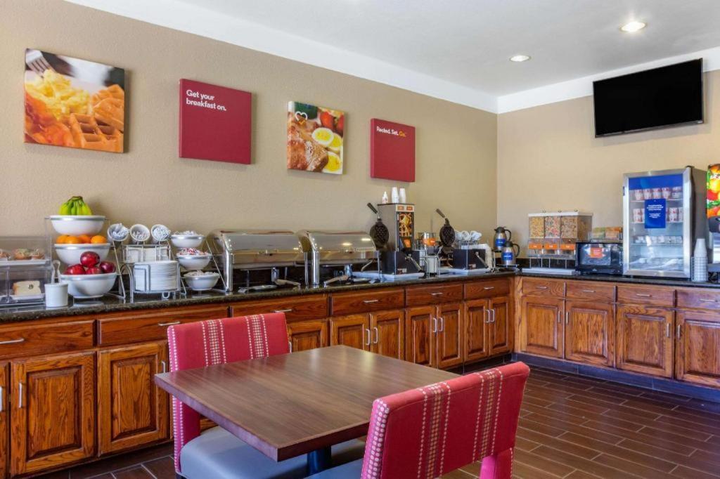 Comfort Suites Plainview Екстериор снимка