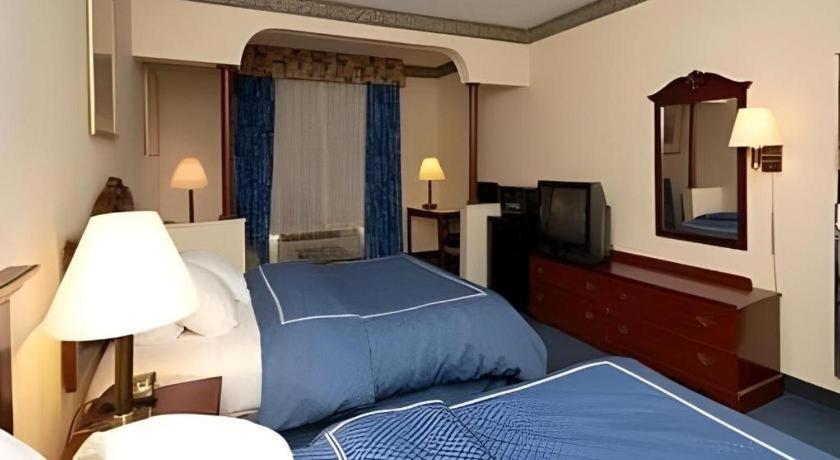 Comfort Suites Plainview Екстериор снимка