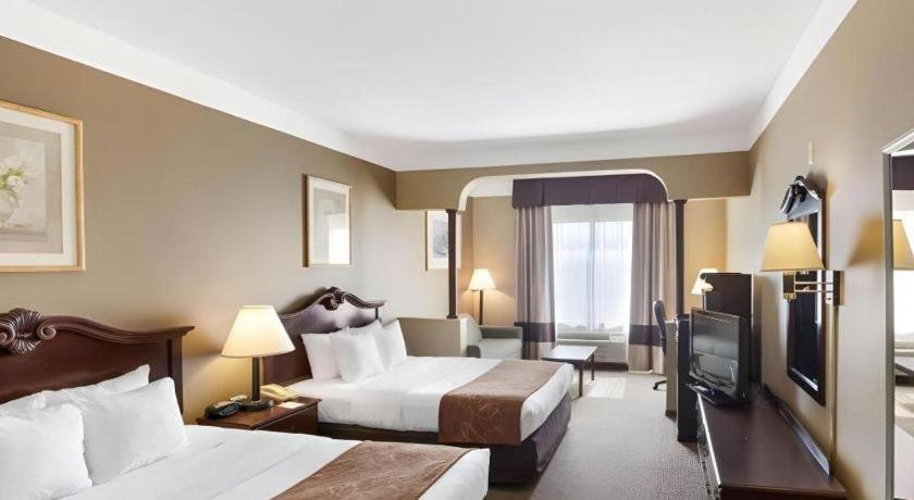 Comfort Suites Plainview Екстериор снимка